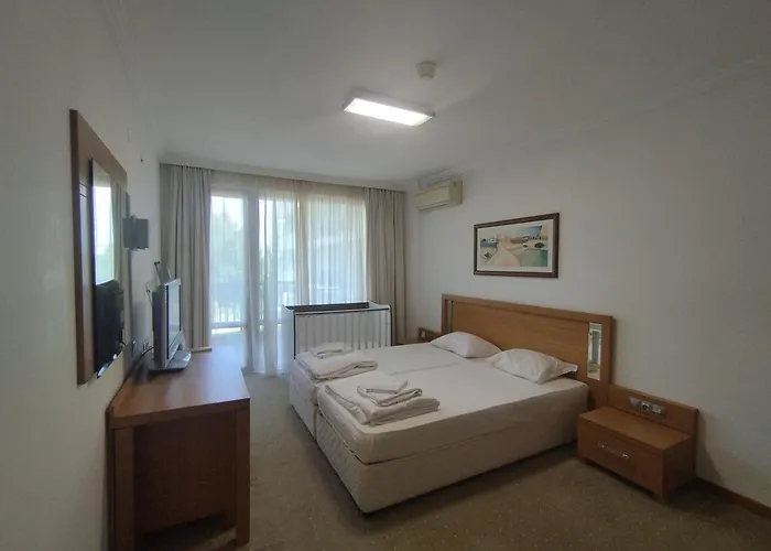 Apartment за гости затворен комплекс емералд *