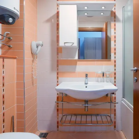 за гости затворен комплекс Апартамент *