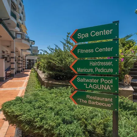 за гости затворен комплекс Апартамент