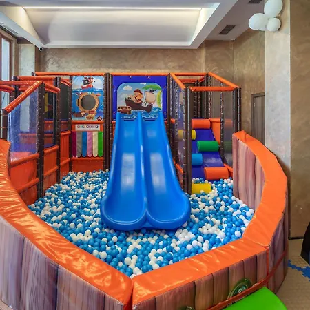 Апартамент за гости затворен комплекс