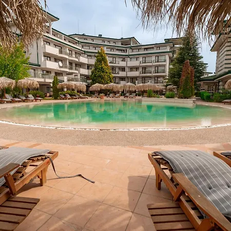 за гости затворен комплекс Апартамент *