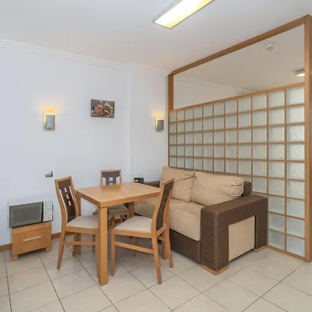 Апартамент за гости затворен комплекс *