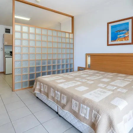 Апартамент за гости затворен комплекс *