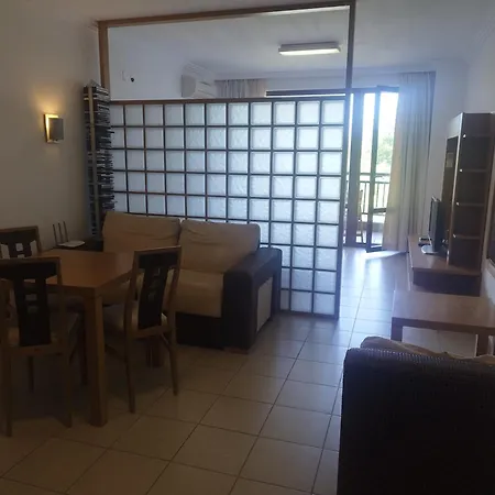 за гости затворен комплекс Равда